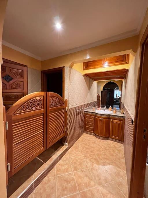 Superbe Appartement Avec Parking Gratuit Marrakesch Exterior foto