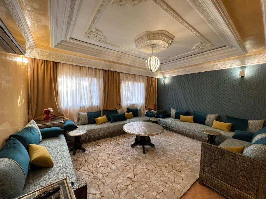Superbe Appartement Avec Parking Gratuit Marrakesch Exterior foto